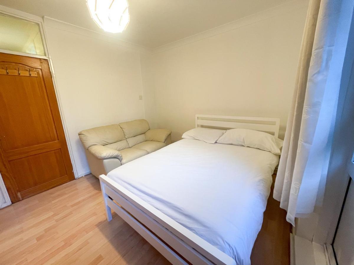 91 Stanhope Street Hotel Лондон Екстериор снимка